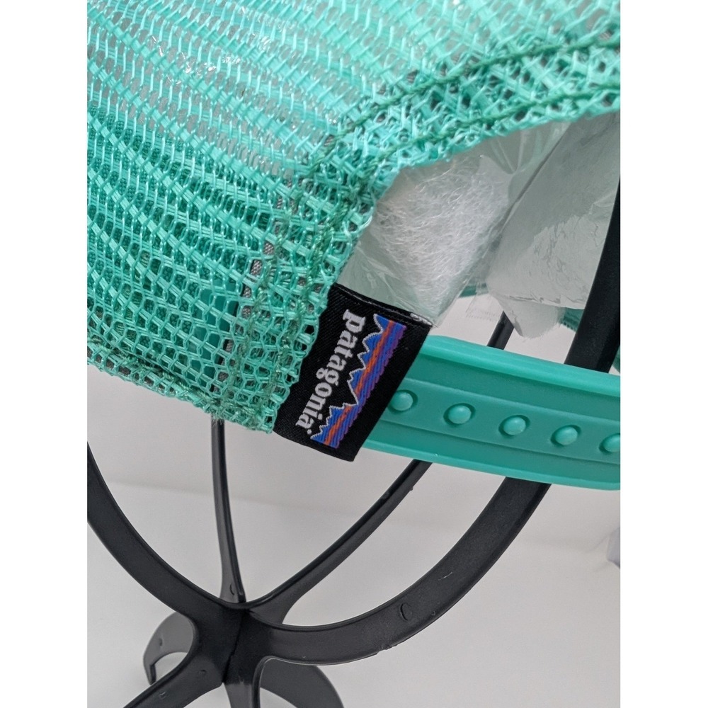 Patagonia Women's Teal & White Mountain Scene Trucker Hat Snapback - Picture 4 of 11